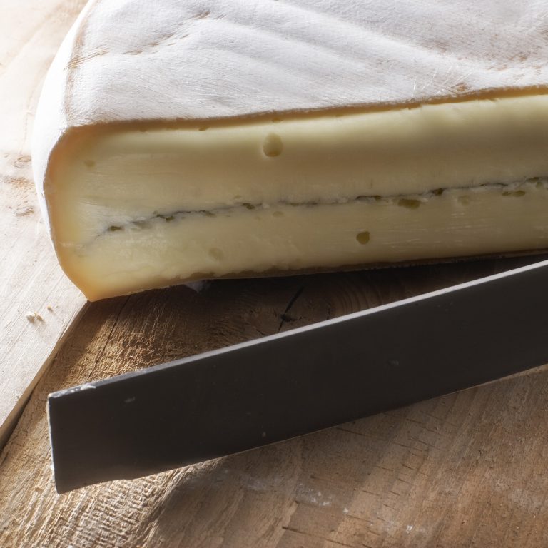 Morbier Aop Tout Sur Le Célèbre Fromage Cendré 