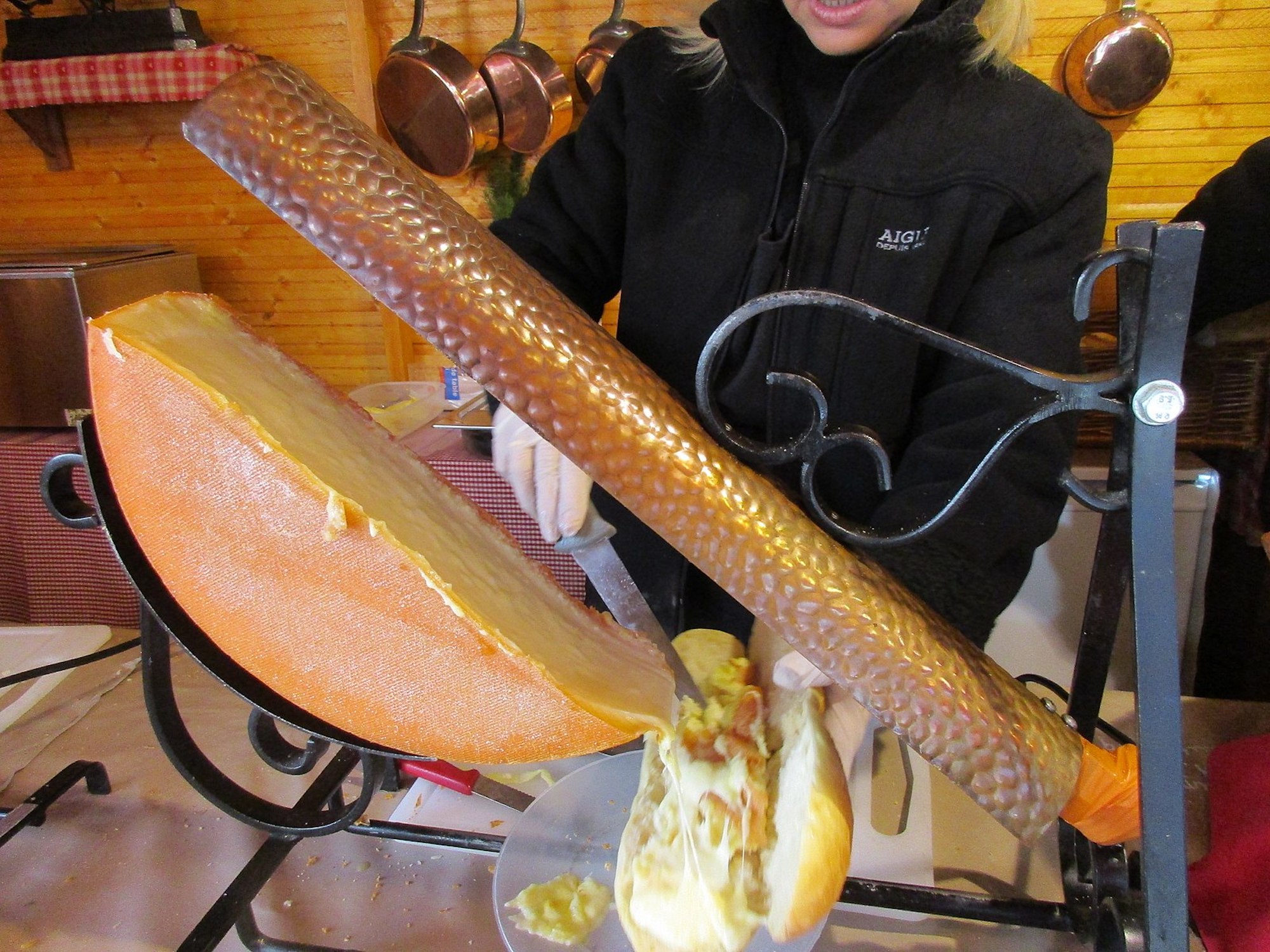 Comment bien cuire sa raclette, astuces et ingrédients