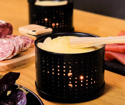 Raclette à la bougie, une idée lumineuse et romantique